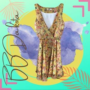 BB Dakota | Yellow sleeveless patterned dress